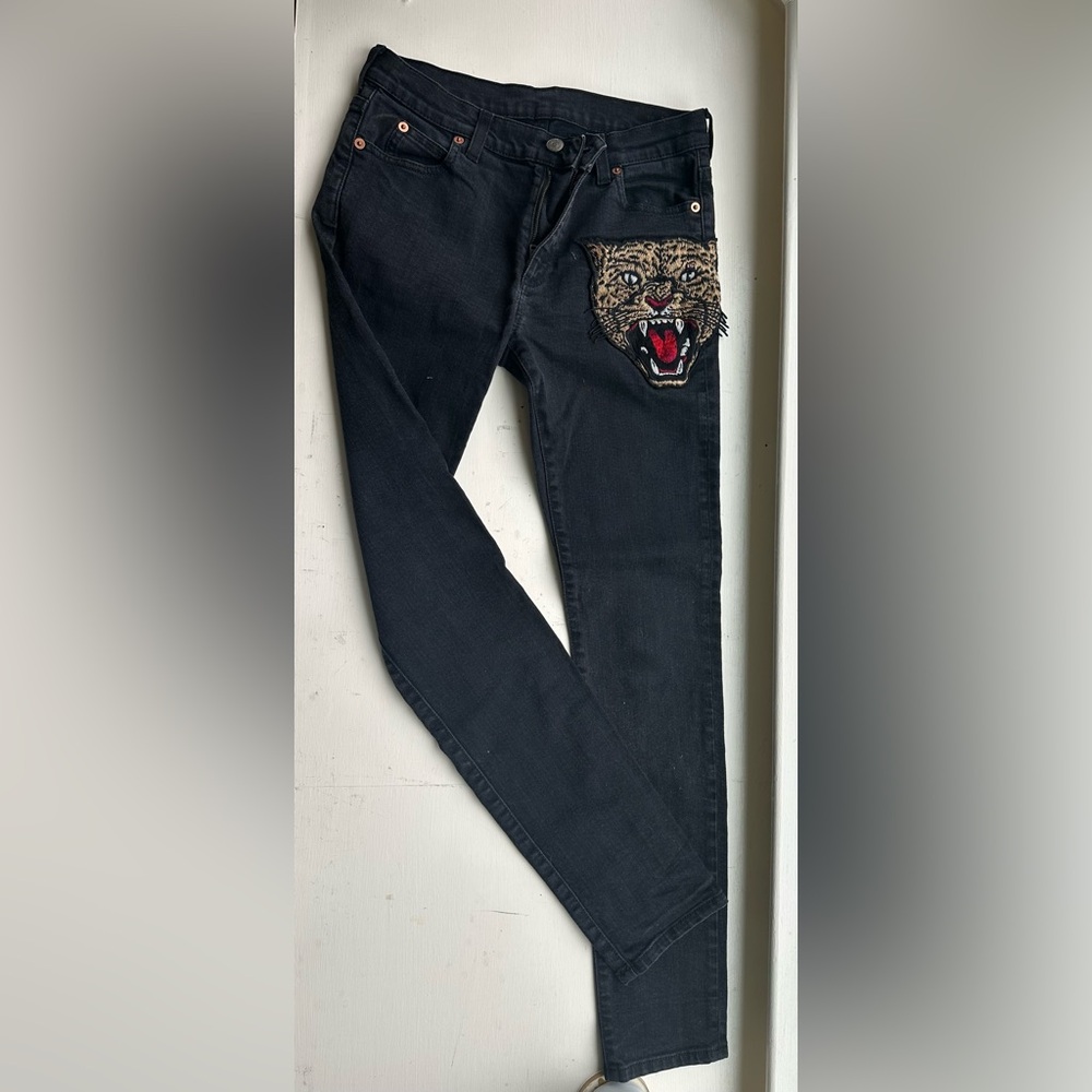GUCCI jeans with Tiger embrodery, Size 26, skinny